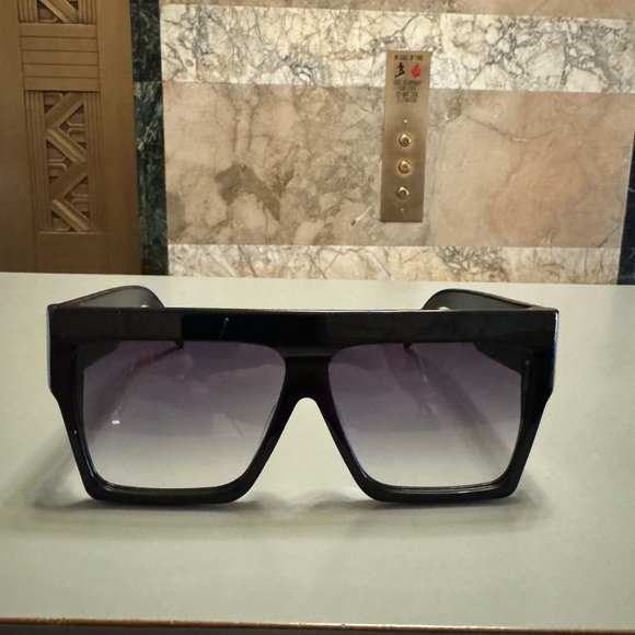 Celine CL400 30F Oversize Square Sunglasses - Picture 3 of 8